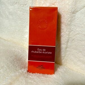 Eau de Rhubarbe Ecarlate Hair and Body Shower Gel 200 ml (6.5 fl oz)